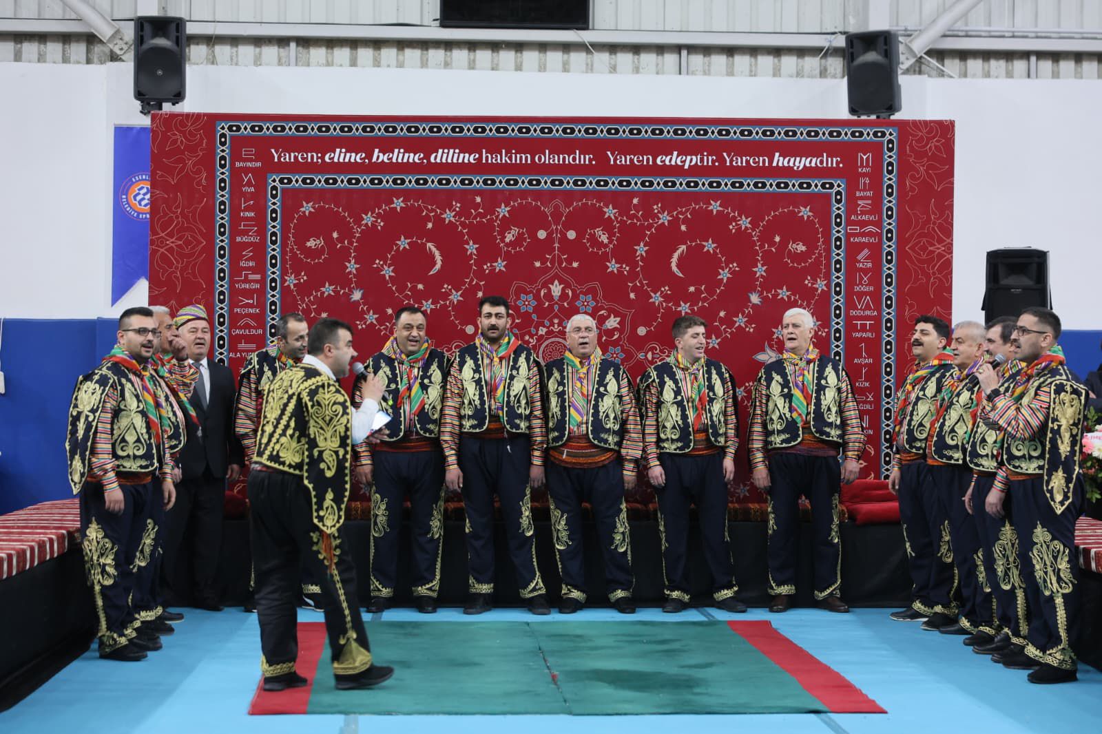 Esenler’de Yaren Gecesi’nde Birlik ve Gelenek Buluşması