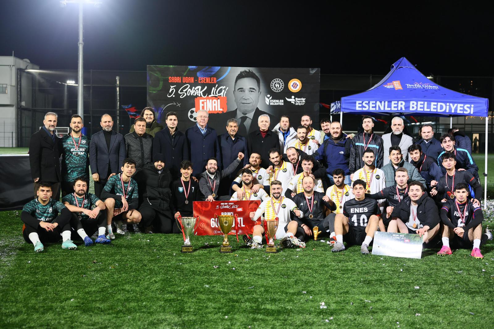 Esenler Sokak Ligi’nde Final Heyecanı